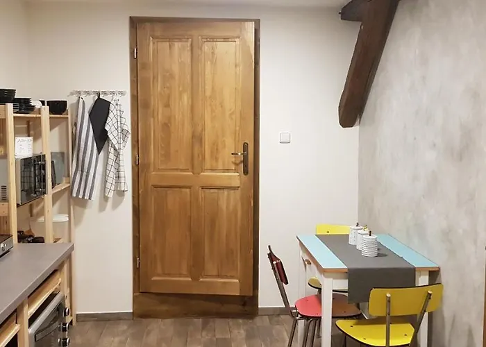 Stylove Podkrovni Apartmany Ostrava Острава